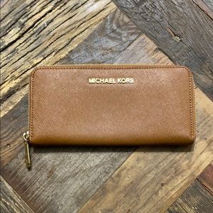 Michael Kors Jet Set Brown Wallet